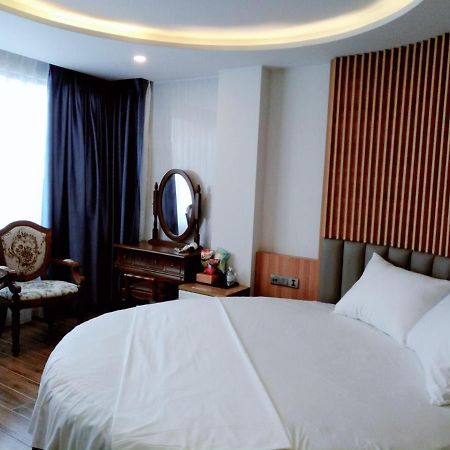 เอเบย์ โฮเทล ญาจาง Hotel ภายนอก รูปภาพ