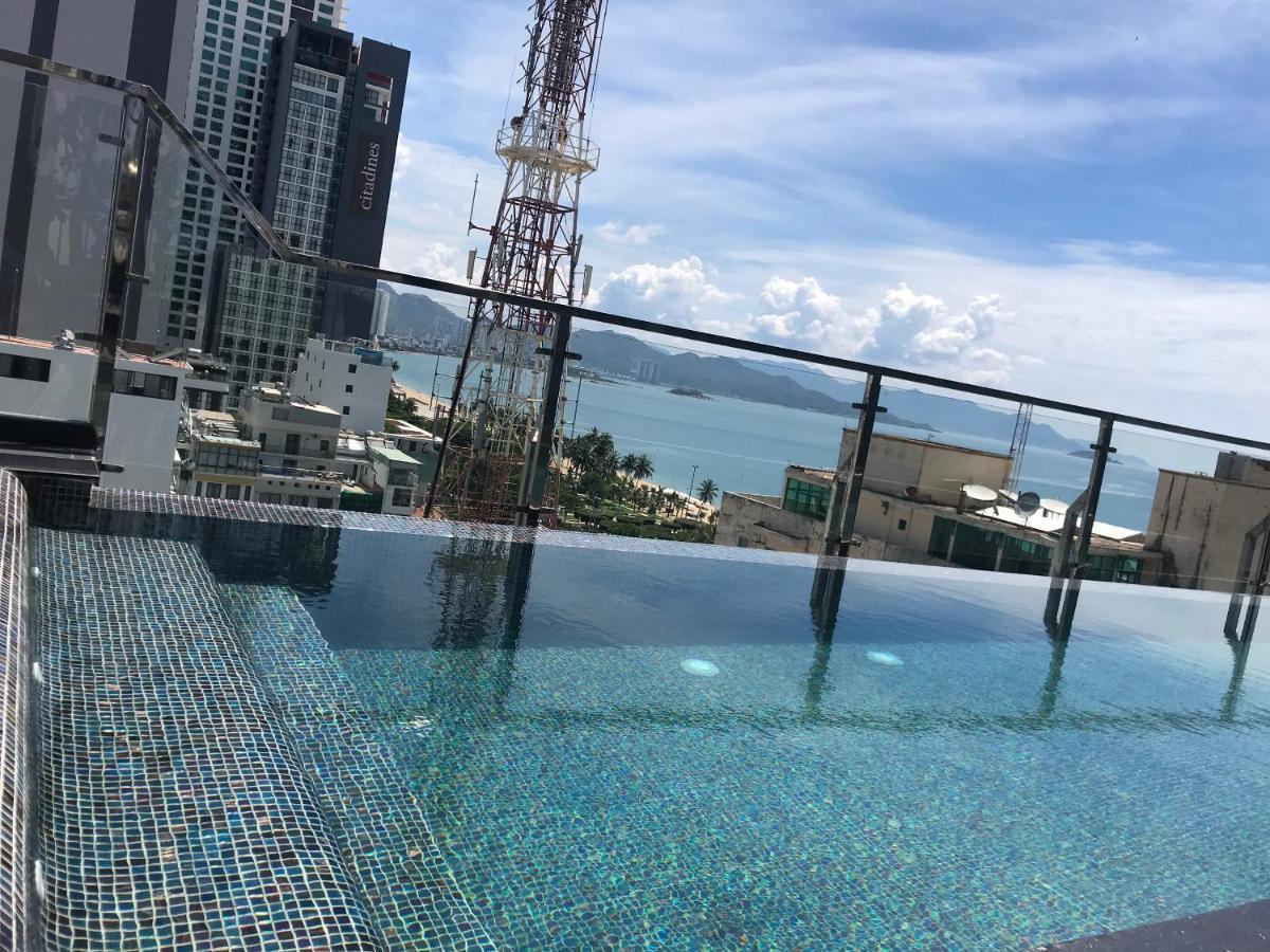 เอเบย์ โฮเทล ญาจาง Hotel ภายนอก รูปภาพ