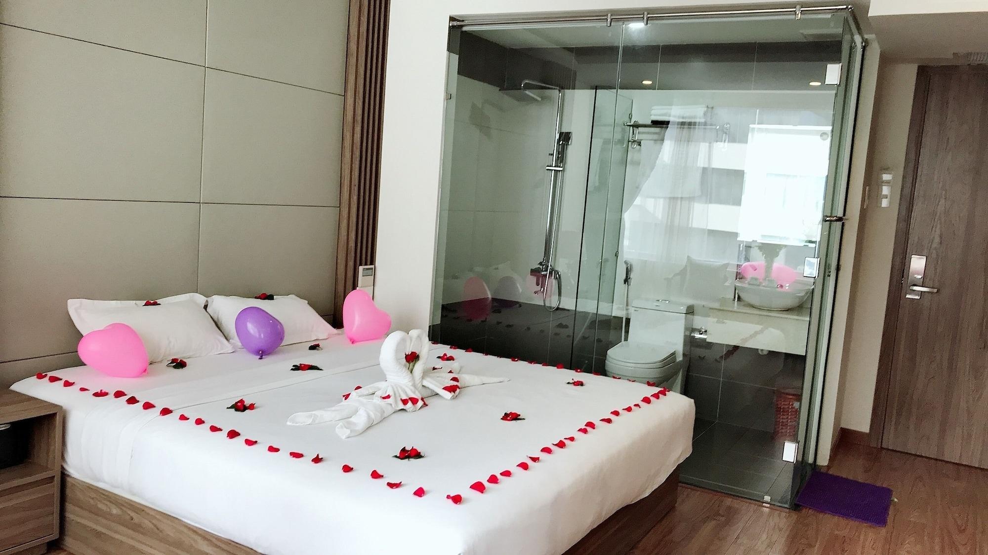 เอเบย์ โฮเทล ญาจาง Hotel ภายนอก รูปภาพ